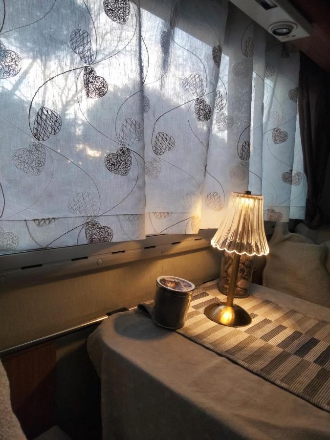 Love In The Camper Florence Ngoại thất bức ảnh