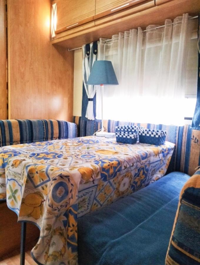 Love In The Camper Florence Ngoại thất bức ảnh